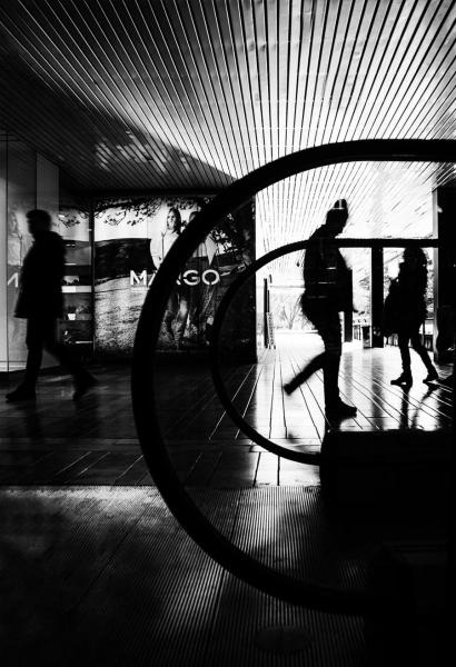 НПУМ-Диплома-Анита-Палческа-Скопје-Following-Shadows